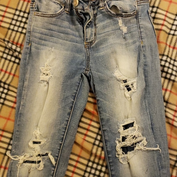 American Eagle high rise size 2 crop length - Picture 4 of 4